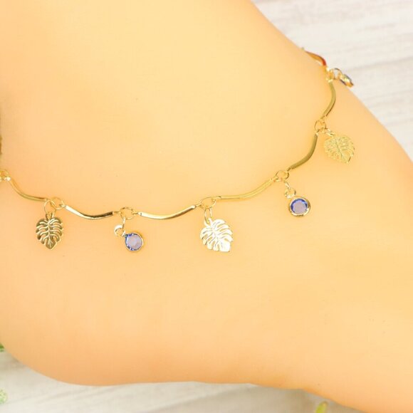 "Handmade Anklet – Elegant & Delicate Jewelry for Women | UNVRC1010 - Picture 9 of 10